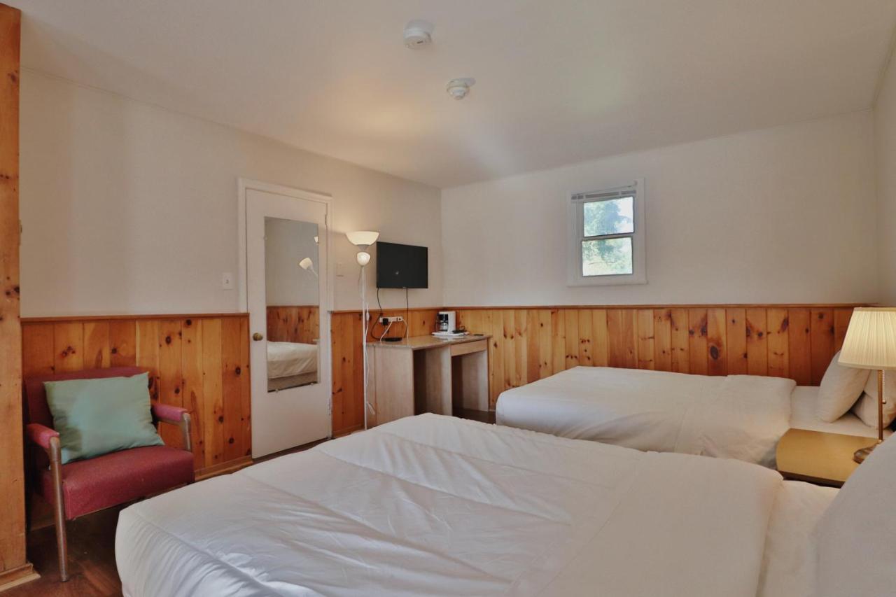 Washago Bestliving Motel מראה חיצוני תמונה